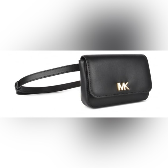 MICHAEL KORS Mott Black Leather Belt Bag - Picture 9 of 11